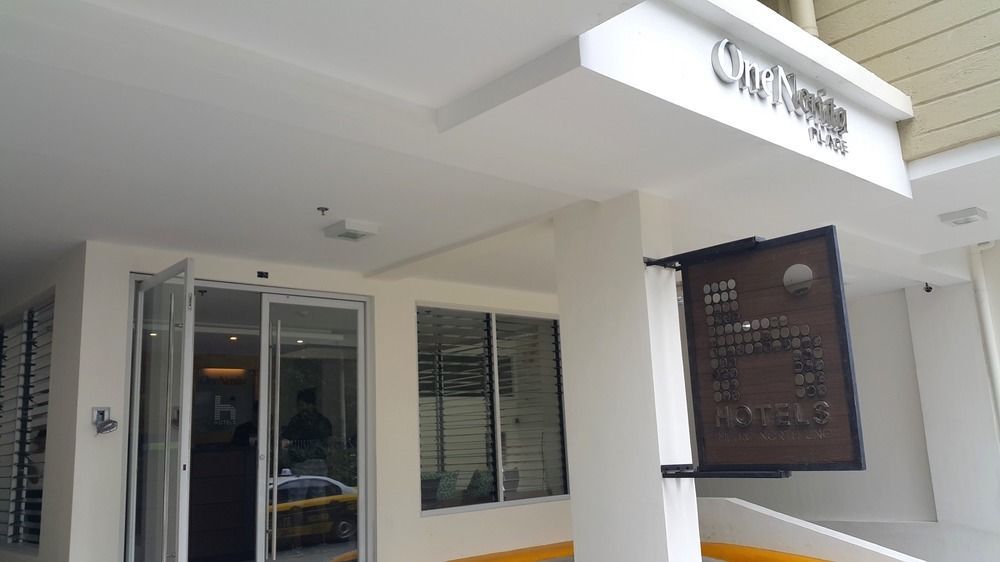 H Hotels - Metro North Uno Quezon City Eksteriør billede