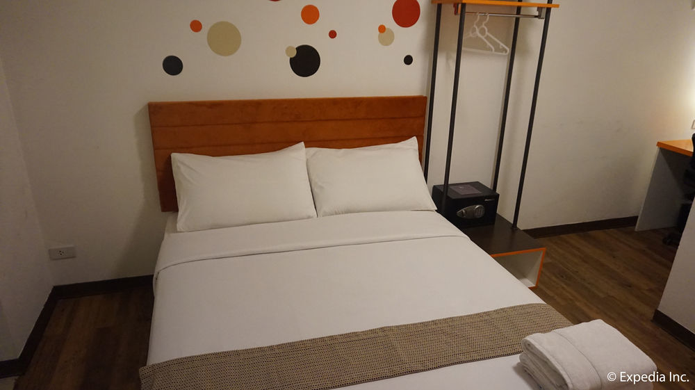 H Hotels - Metro North Uno Quezon City Eksteriør billede