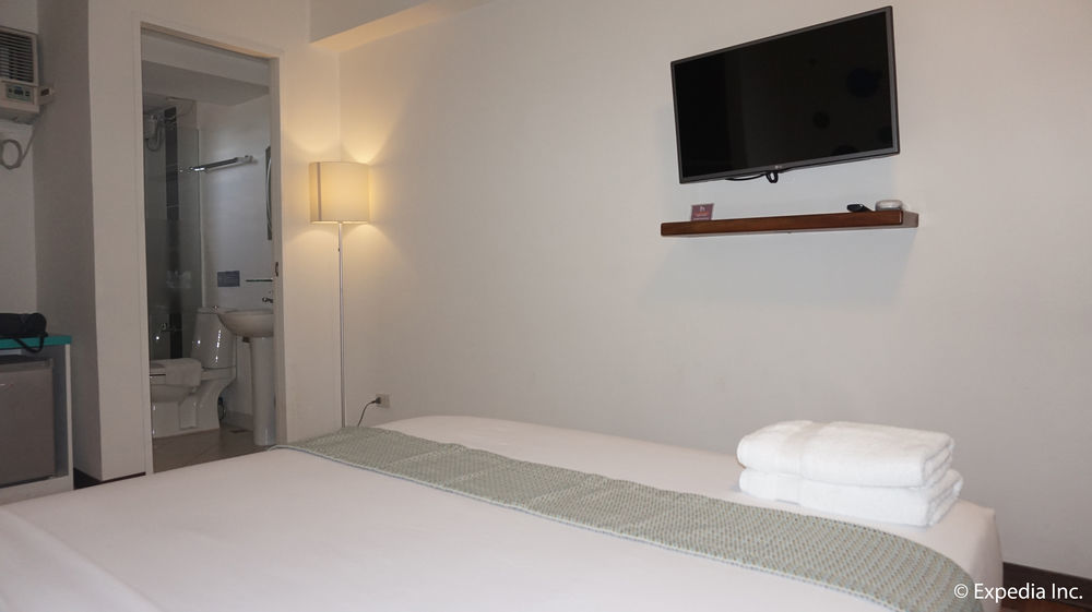 H Hotels - Metro North Uno Quezon City Eksteriør billede